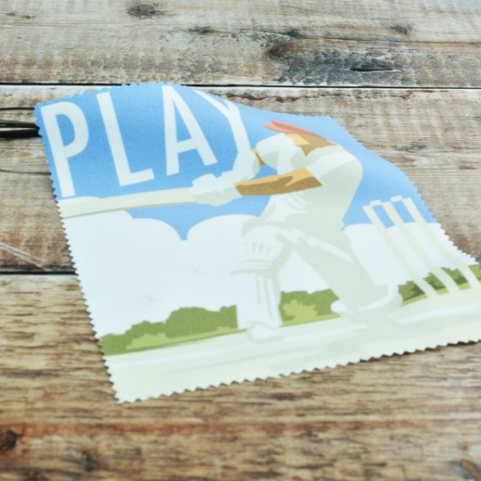 'Play' Cricket Lens Cloth