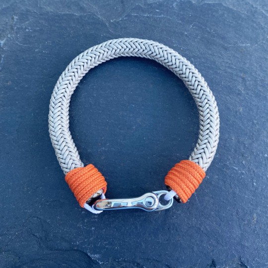 Shackle Bracelet Grey & Orange