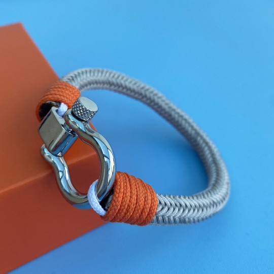 Shackle Bracelet Grey & Orange